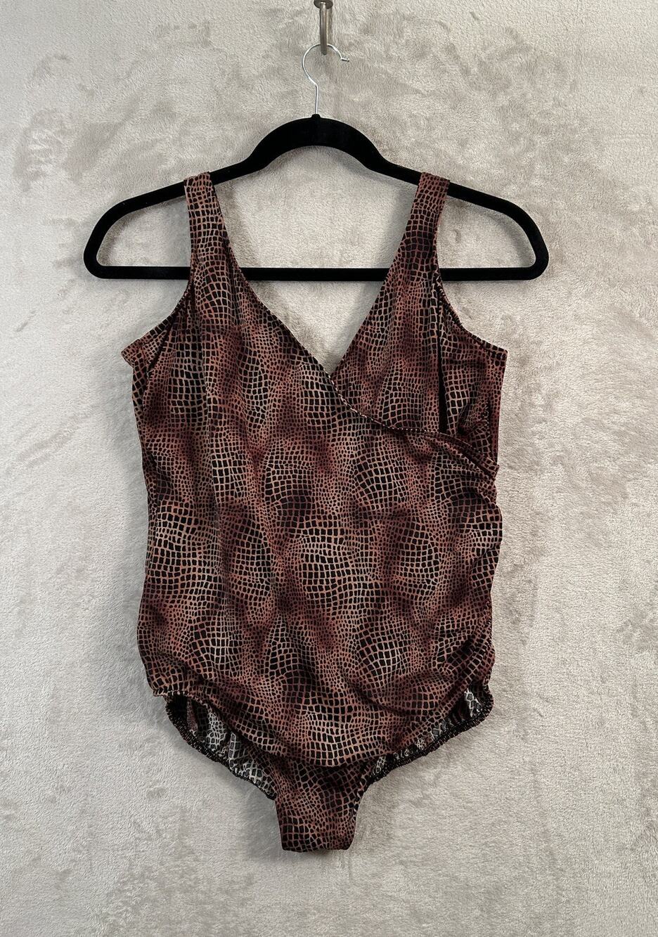 Miraclesuit Slimming Swimsuit Lined Faux Wrap Size 22W Beachy Resortwear Cruise